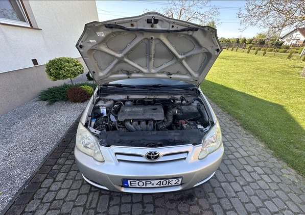 Toyota Corolla cena 9900 przebieg: 244000, rok produkcji 2004 z Syców małe 326